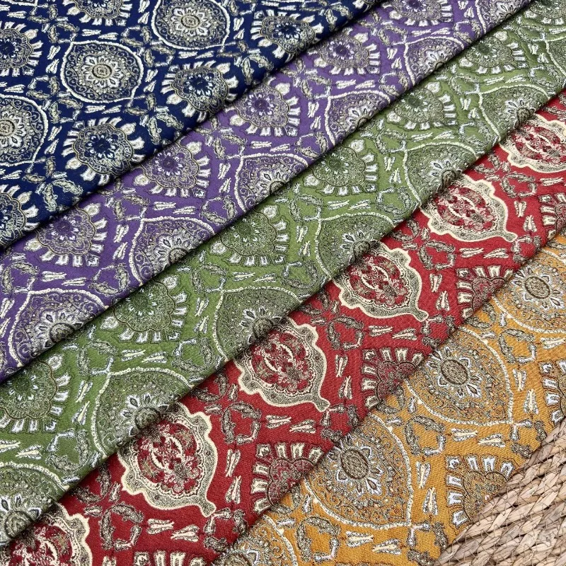 Retro Pers Desenli Kumaş, Altı - Sewing Thread In Textile incelemesi ve fiyatı